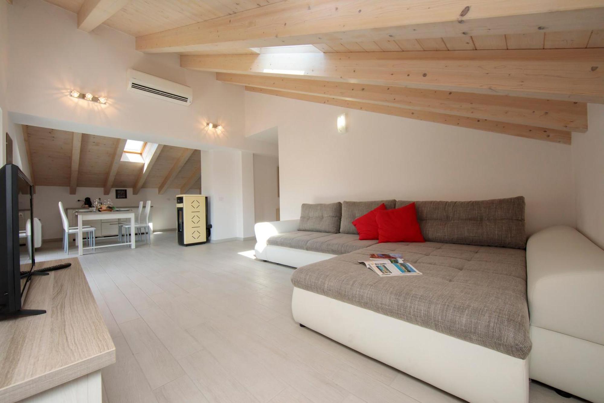 Silver Lake Apartment - Happy Rentals Анджера Экстерьер фото